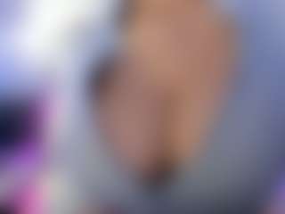 akura011's Live Sex Cam Show