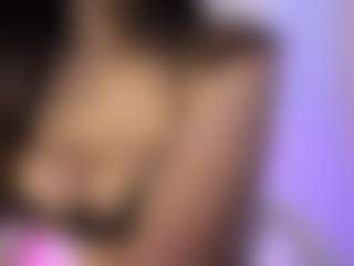 Live cam show with akura011 - Strip MILF on Gym Cam Girls