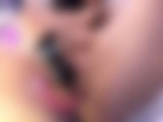 akura011's Live Sex Cam Show