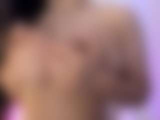 akura011's Live Sex Cam Show