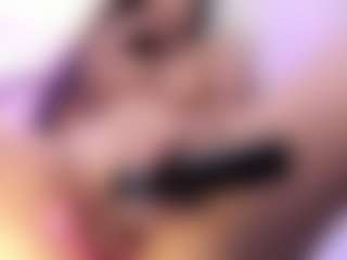 akura011's Live Sex Cam Show