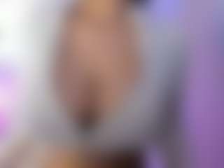 akura011's Live Sex Cam Show