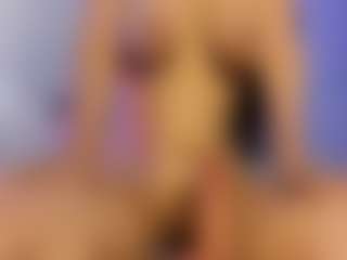 akura011's Live Sex Cam Show