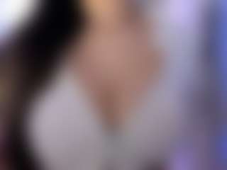akura011's Live Sex Cam Show