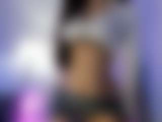 akura011's Live Sex Cam Show