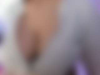 akura011's Live Sex Cam Show