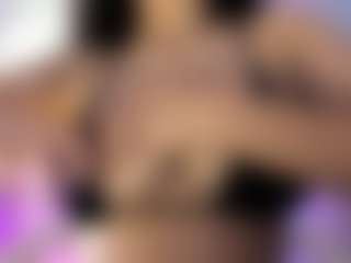 akura011's Live Sex Cam Show