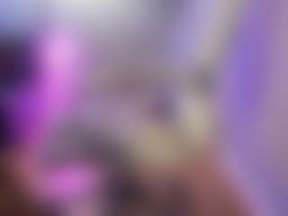 akura011's Live Sex Cam Show