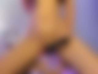 akura011's Live Sex Cam Show