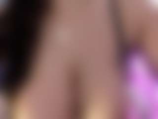 akura011's Live Sex Cam Show