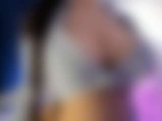 akura011's Live Sex Cam Show