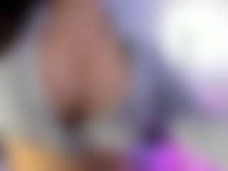akura011's Live Sex Cam Show