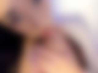akura011's Live Sex Cam Show