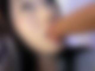 akura011's Live Sex Cam Show