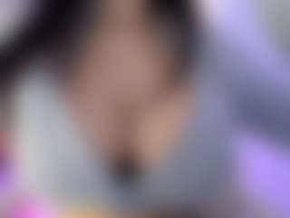 Live cam show with akura011 - Pawg on TeamSkeetLive