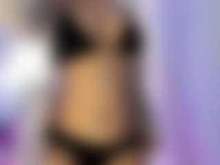 akura011's Live Sex Cam Show