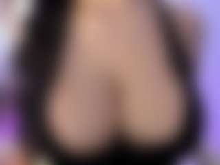akura011's Live Sex Cam Show