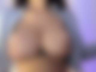 Live cam show with akura011 - HD MILF on Camsoda