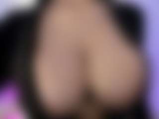 akura011's Live Sex Cam Show