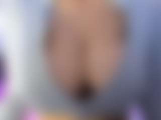 akura011's Live Sex Cam Show