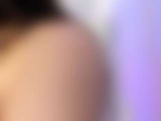 akura011's Live Sex Cam Show