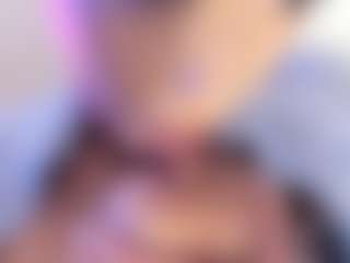 akura011's Live Sex Cam Show