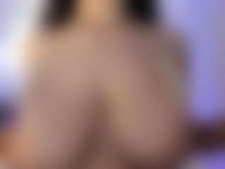 akura011's Live Sex Cam Show