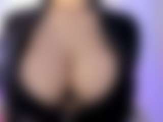 akura011's Live Sex Cam Show