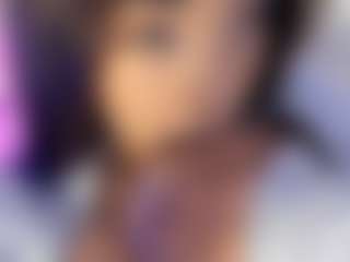 akura011's Live Sex Cam Show