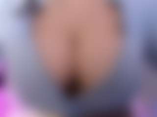 akura011's Live Sex Cam Show