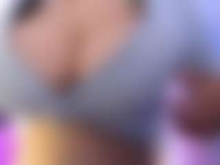 akura011's Live Sex Cam Show