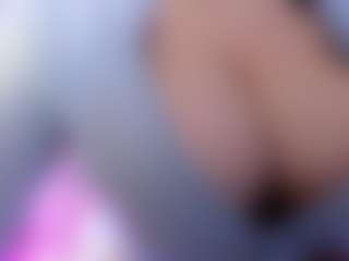 akura011's Live Sex Cam Show
