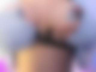 akura011's Live Sex Cam Show