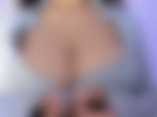 akura011's Live Sex Cam Show