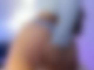 Live cam show with akura011 - Gamer Asian on Camsoda
