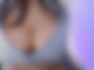 akura011's Live Sex Cam Show