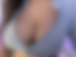 akura011's Live Sex Cam Show
