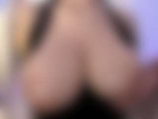 akura011's Live Sex Cam Show