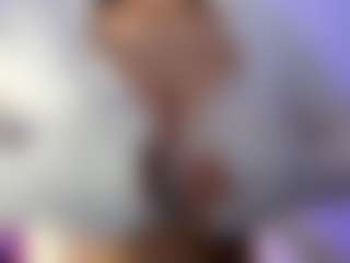 akura011's Live Sex Cam Show