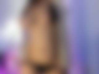 akura011's Live Sex Cam Show
