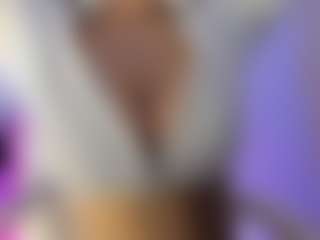 akura011's Live Sex Cam Show