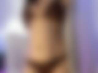 akura011's Live Sex Cam Show