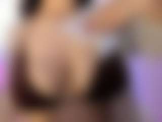 Live cam show with akura011 - Gamer Asian on Camsoda