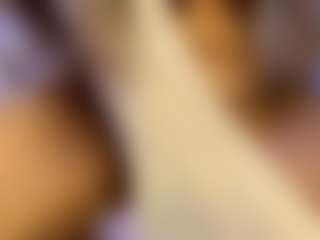 akura011's Live Sex Cam Show
