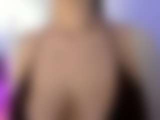 akura011's Live Sex Cam Show