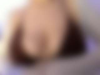 akura011's Live Sex Cam Show