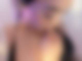 akura011's Live Sex Cam Show
