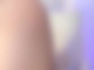 akura011's Live Sex Cam Show