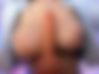 akura011's Live Sex Cam Show