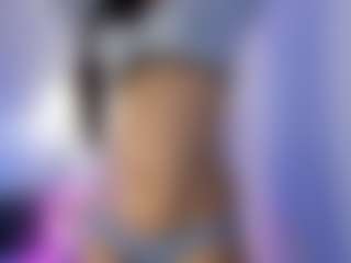 akura011's Live Sex Cam Show